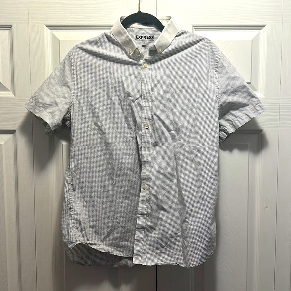 Express White Short Sleeve Polka Dot Button Up Size Large - Picture 2 of 4